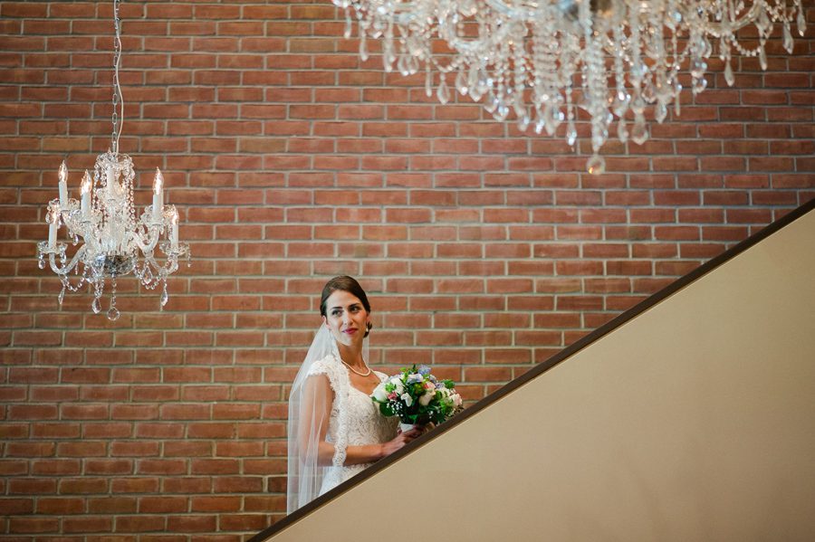 9-bride-with-chandelier